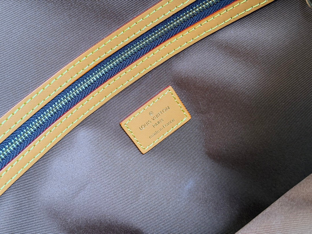 LV 25S METIS BAG 48 IN BROWN MONOGRAM CANVAS GOLD HARDWARE