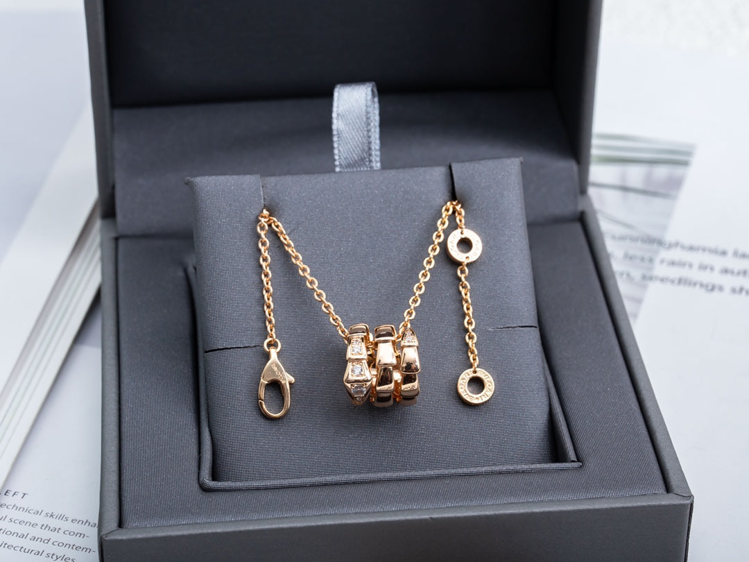 [Clover Jewelry]SERPENTI PINK GOLD NECKLACE DIAMOND