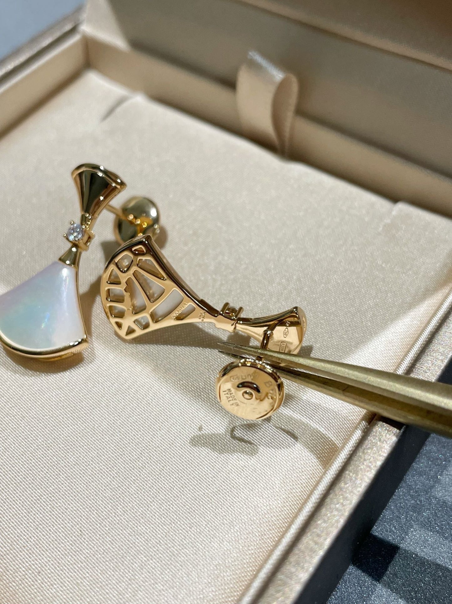 [Clover Jewelry]DREAM MOP 1 DIAMOND EARRINGS