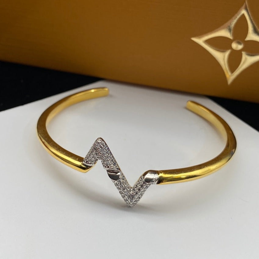 [Clover Jewelry]VOLTE UPSITE DOWN DIAMOND GOLD OPEN BRACELET