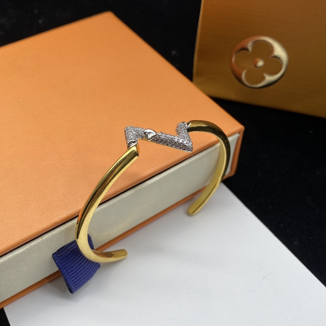 [Clover Jewelry]VOLTE UPSITE DOWN DIAMOND GOLD OPEN BRACELET