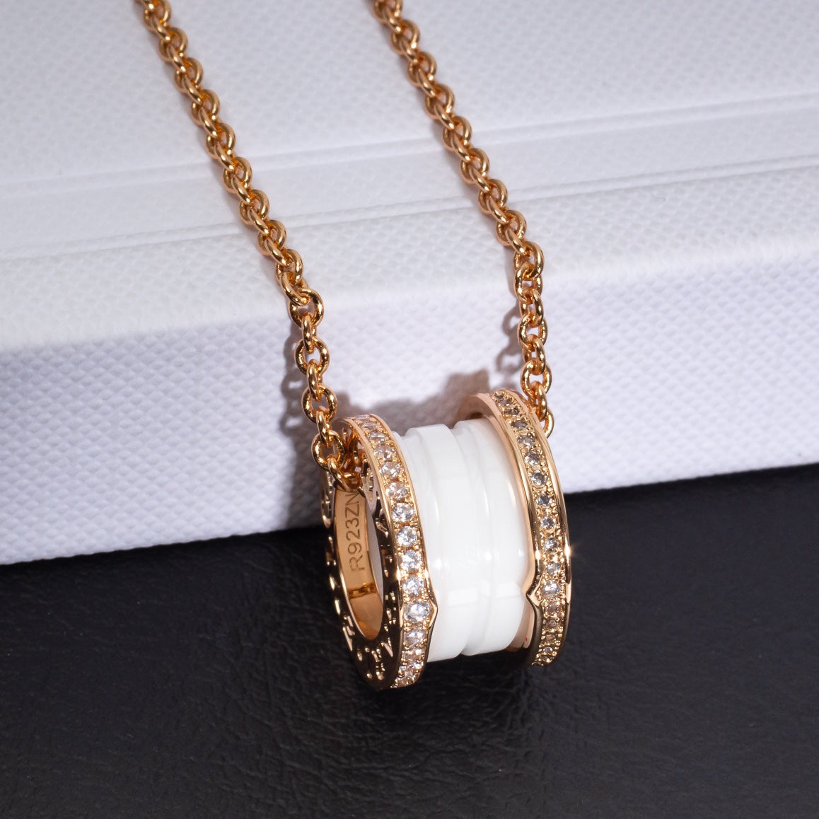 [Clover Jewelry]ZERO 1 WHITE CERAMIC PINK GOLD DIAMOND NECKLACE
