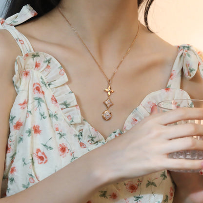 [Clover Jewelry]STAR AND SUN DIAMOND PINK GOLD NECKLACE