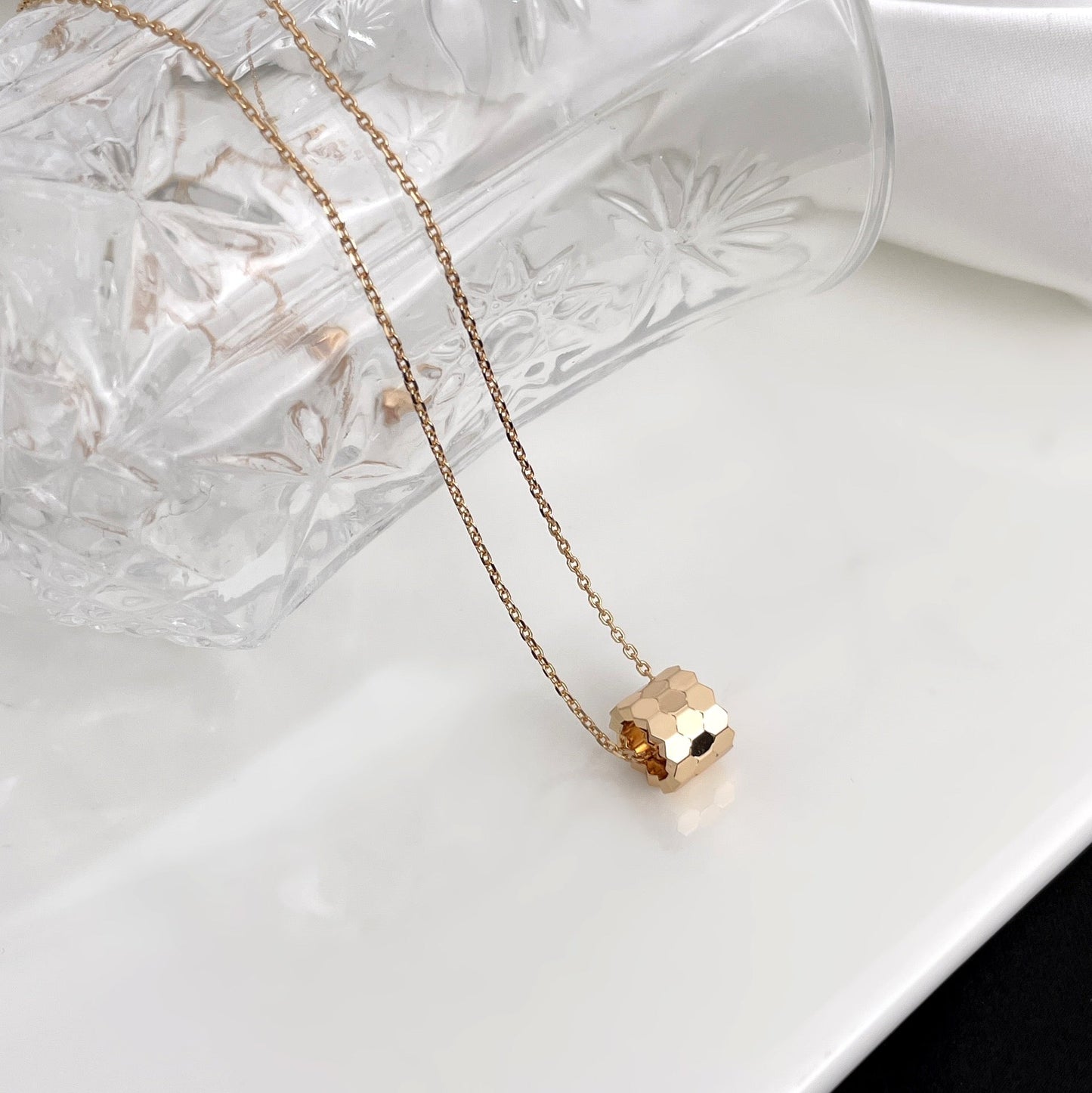 [Clover Jewelry]BEE MINI NECKLACE