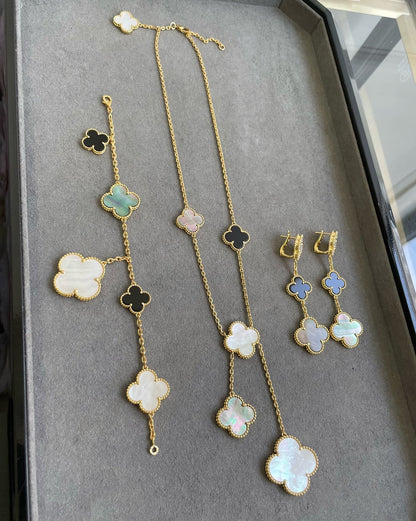 [Clover Jewelry]CLOVER 3 MOTIF MOP ONYX DARK MOP PINK GOLD EARRINGS