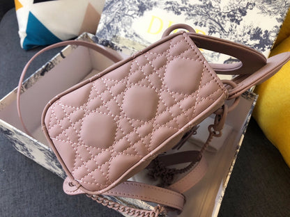 MINI LADY 17 BAG IN LIGHT PINK CALFSKIN