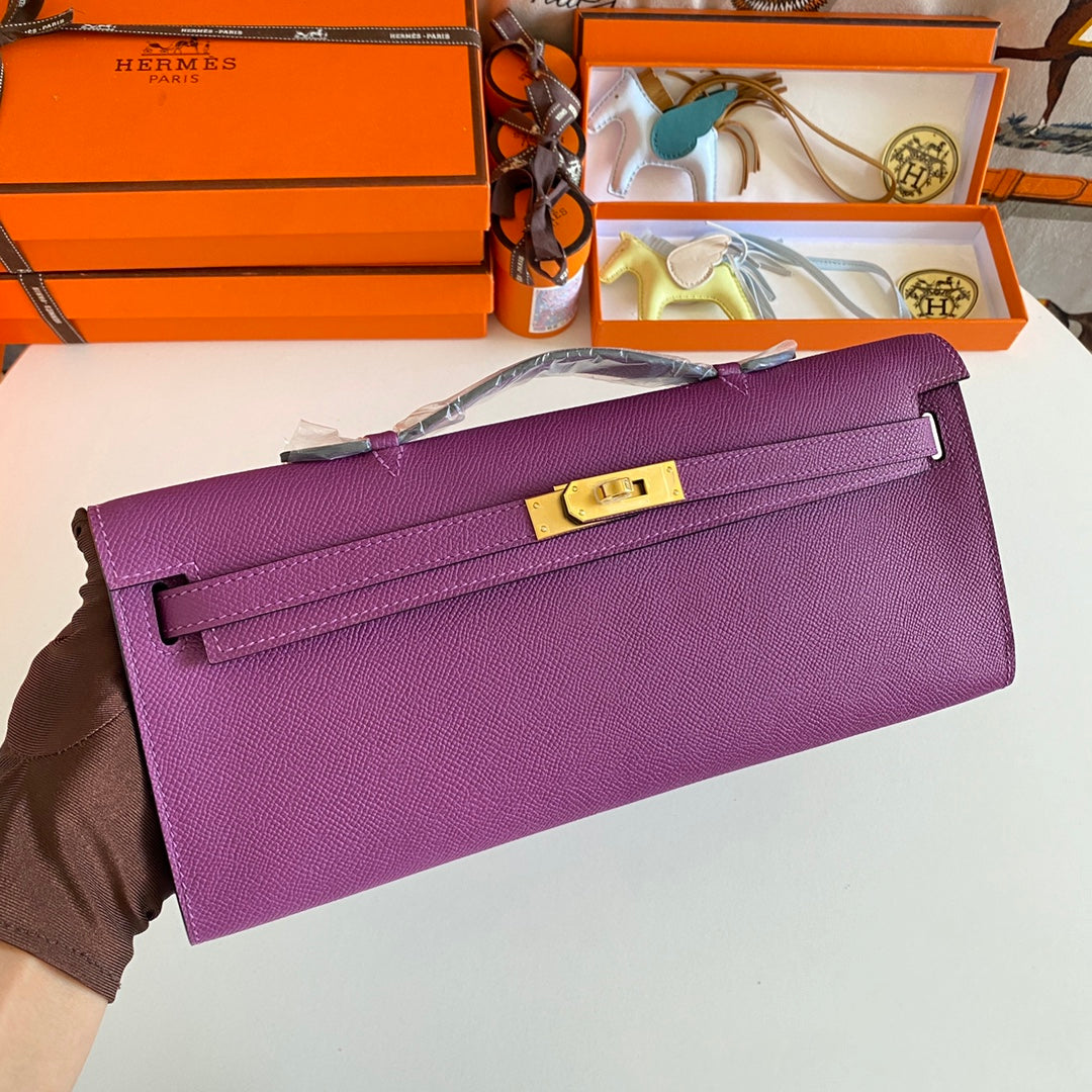 KELLY CUT 31 IN VIOLET PURPLE CALFSKIN WITH GOLD HARDWARE