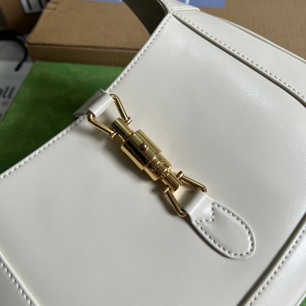 GG JACKIE SMALL 28 SHOULDER BAG IN WHITE CALFSKIN