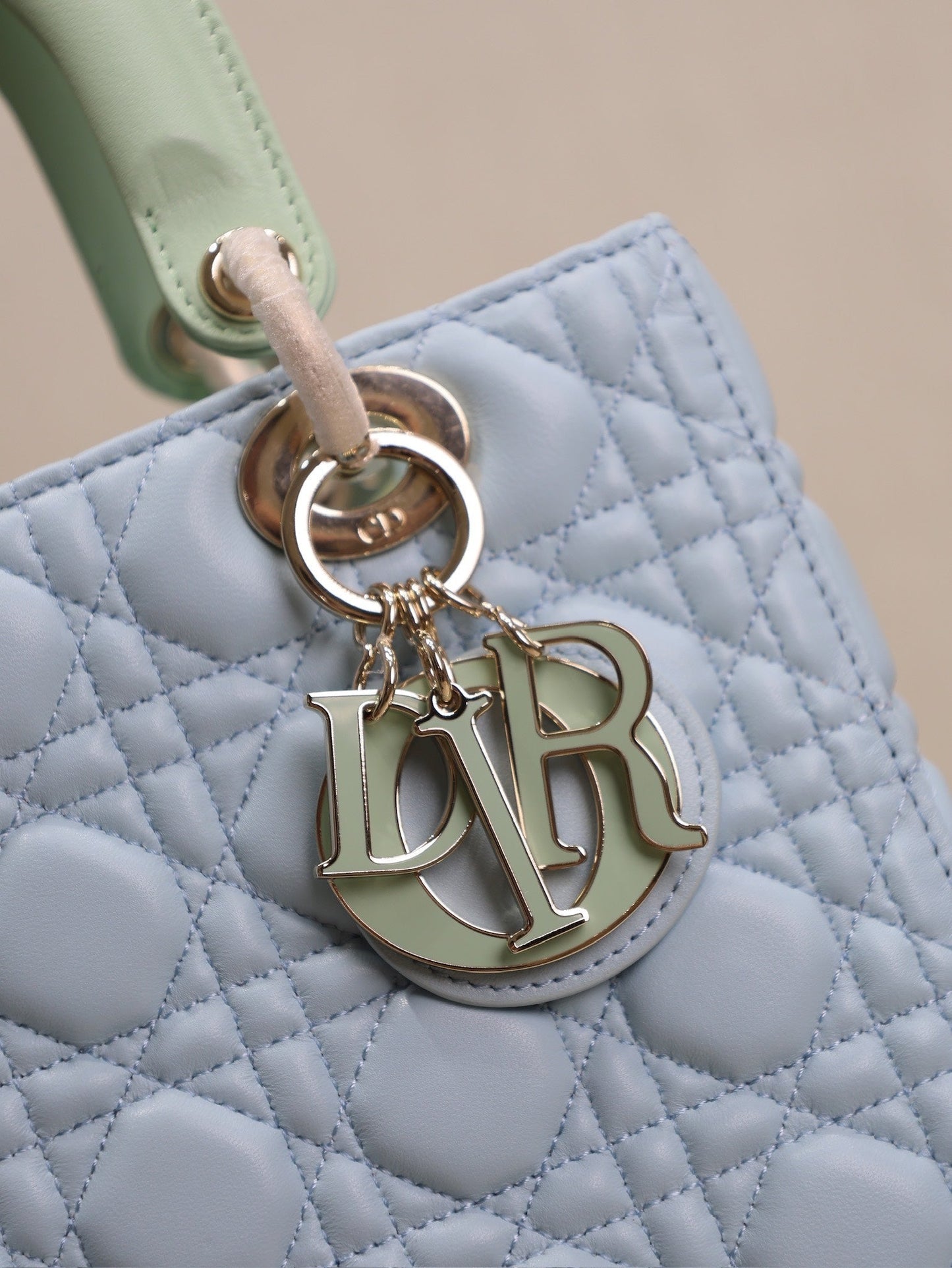 LADY BAG 24 IN BABY BLUE QUILTED MACROCANNAGE CALFSKIN GREEN STRAP