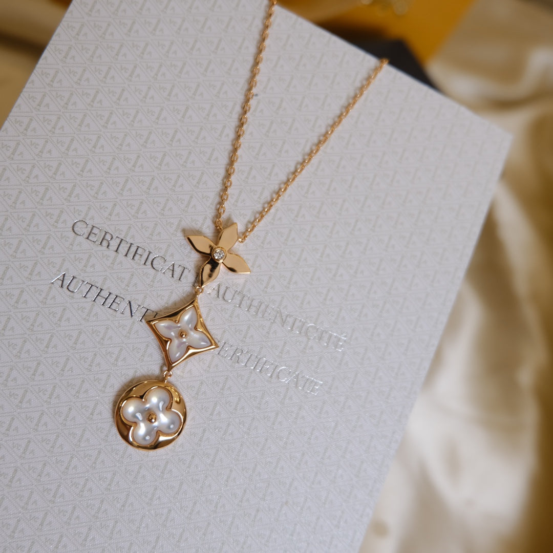 [Clover Jewelry]COLOR BLOSSOM LARIAT NECKLACE PINK GOLD WHITE MOTHER PEARL AND DIAMOND