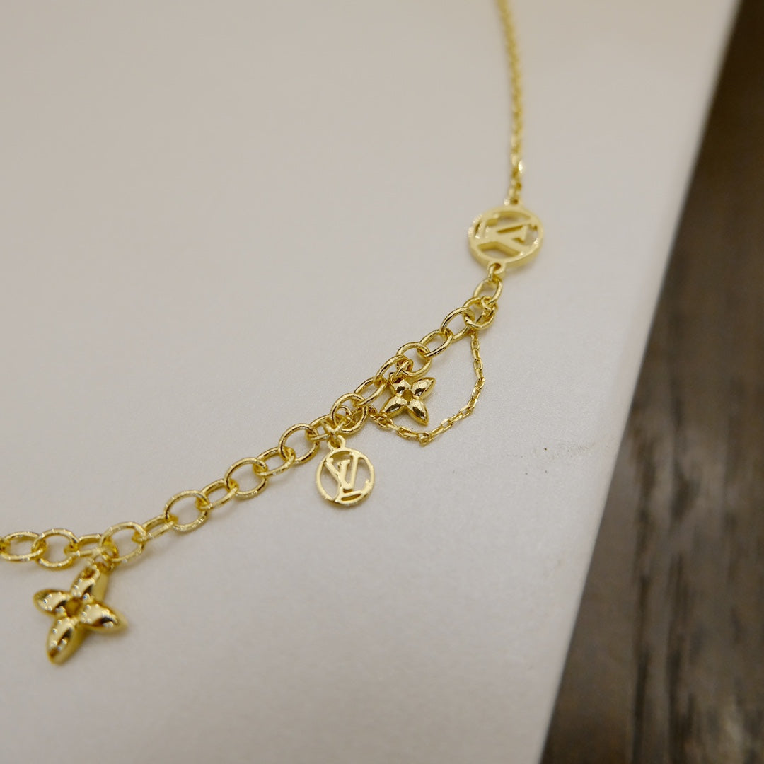 [Clover Jewelry]BLOOMING SUPPLE NECKLACE BRASS