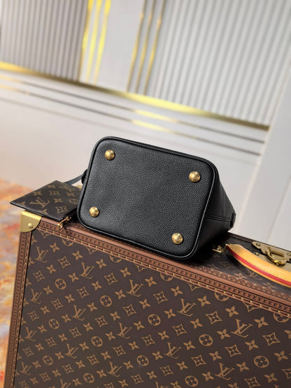 LV 25S LOW KEY ALL IN BB 18 IN BLACK CALFSKIN GOLD HARDWARE