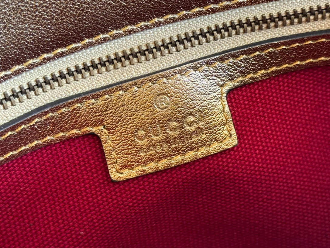 MARMONT MEDIUM SHOUDER BAG 26 IN YELLOW GLOSSY CALFSKIN