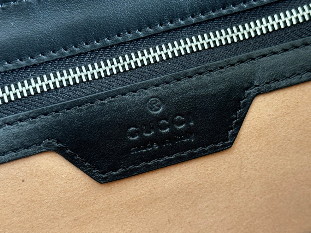 MARMONT SMALL SHOULDER BAG 26 IN BLACK LAMBSKIN