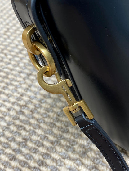 LE 37 MINI BUCKET BAG 15 IN BLACK CALFSKIN GOLD HARDWARE