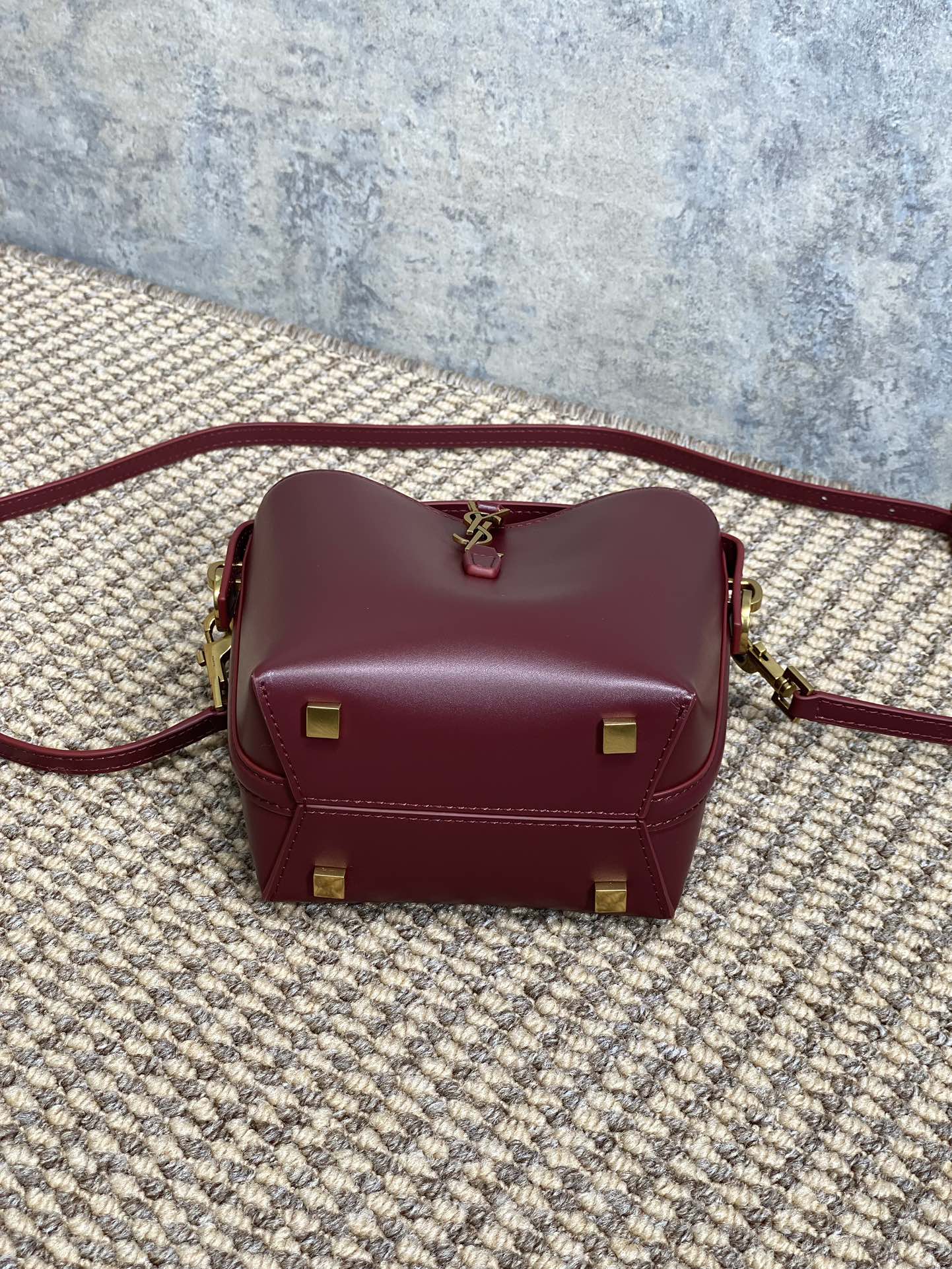 LE 37 MINI BUCKET BAG 15 IN BURGUNDY RED CALFSKIN GOLD HARDWARE