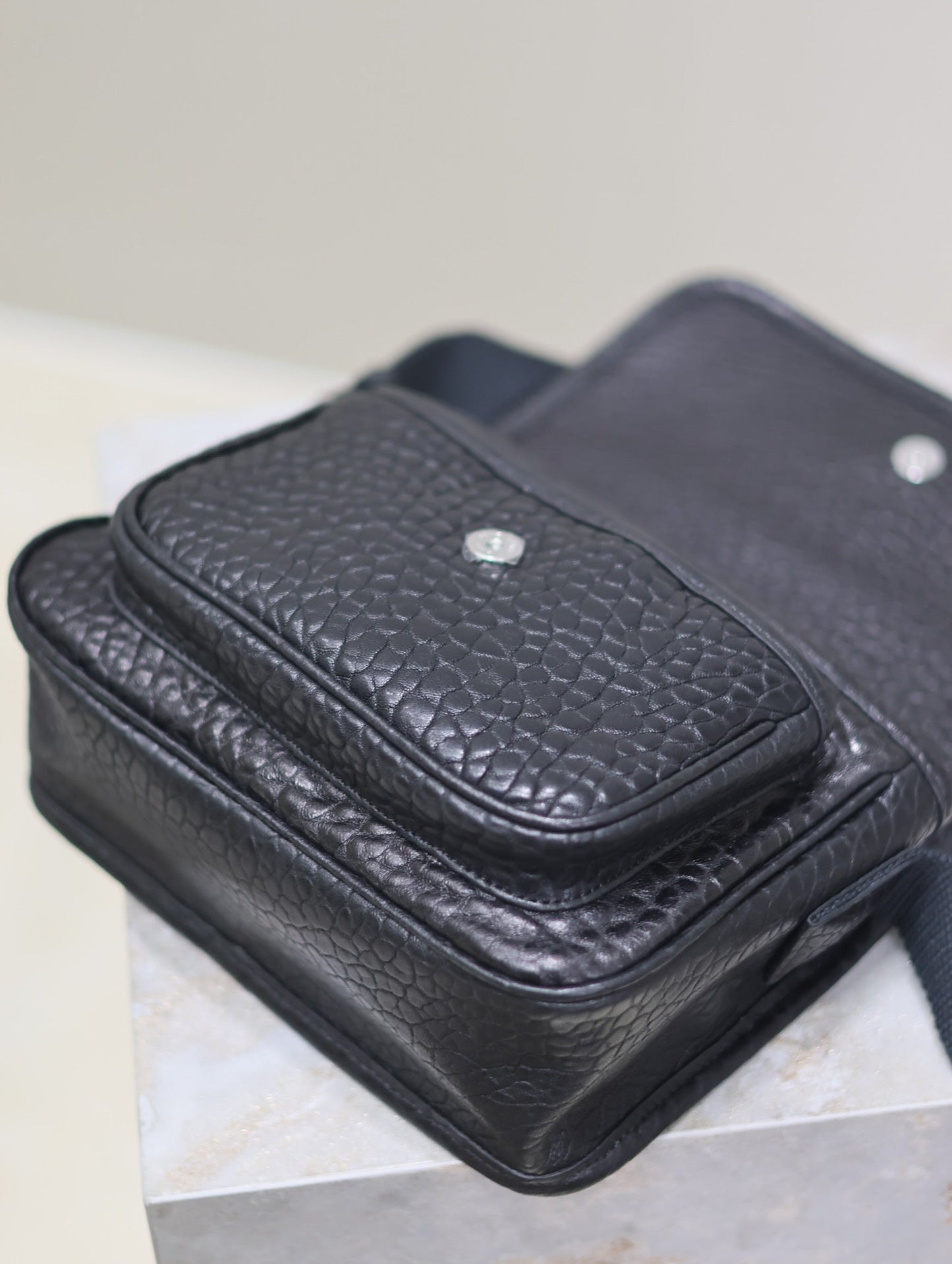 NIKI BABY 22 IN BLACK ELEPHANT PATTERN LAMBSKIN SILVER LOGO