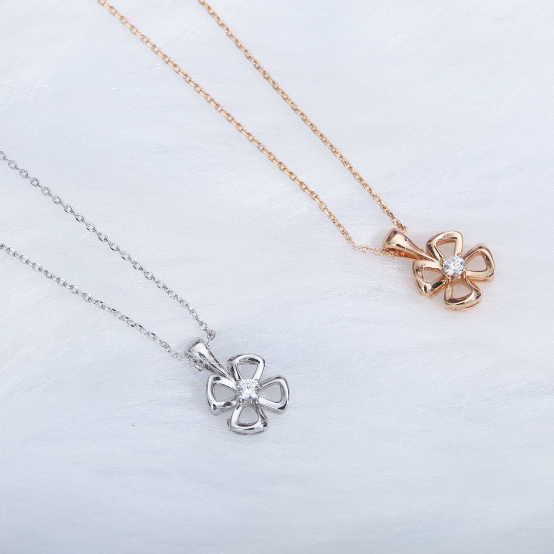 [Clover Jewelry]FIOREVER NECKLACE DIAMOND CENTER