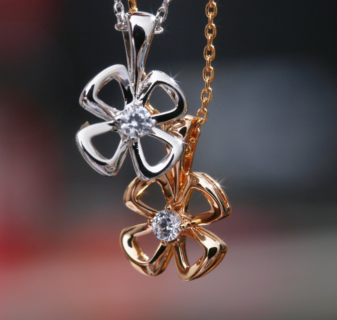 [Clover Jewelry]FIOREVER NECKLACE DIAMOND CENTER